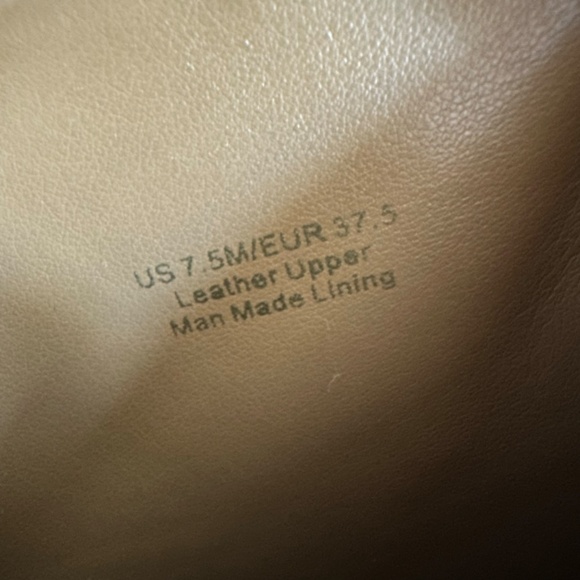 Via Spiga • Dina Leather Heeled Booties in Camel - Picture 7 of 8